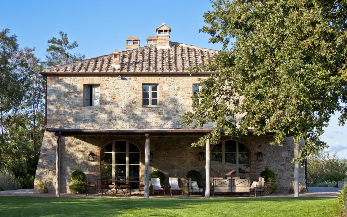 villa-siena-tuscany-italy-luxury-pool-castiglion-bosco-stabbi-ext (4).jpg
