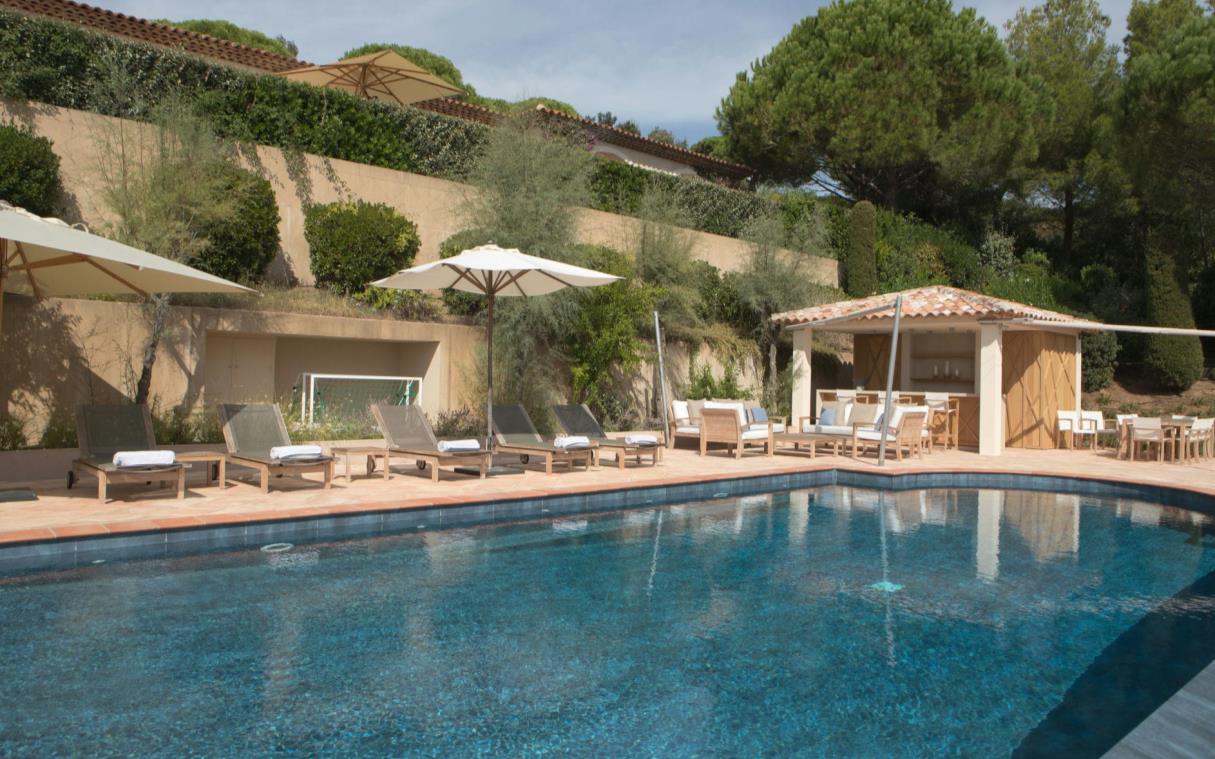 villa-ramatuelle-cote-d-azur-luxury-sea-view-la-reserve-10-swim (9)