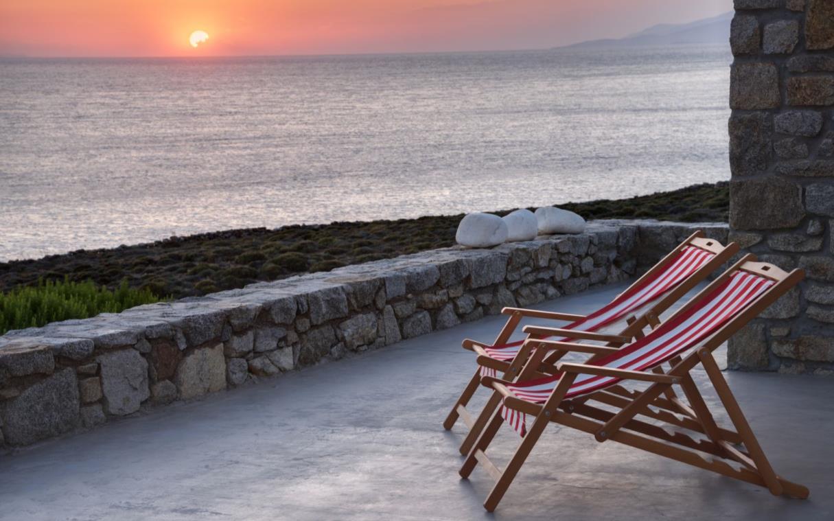 villa-mykonos-cyclades-greece-pool-luxury-big-blue-beach-out-liv (14).jpg