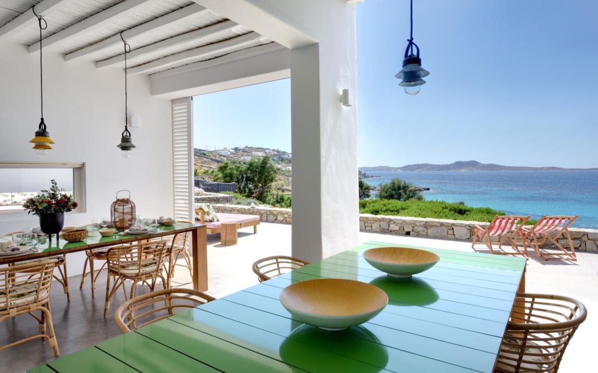 villa-mykonos-cyclades-greece-pool-luxury-big-blue-beach-out-din (6).jpg
