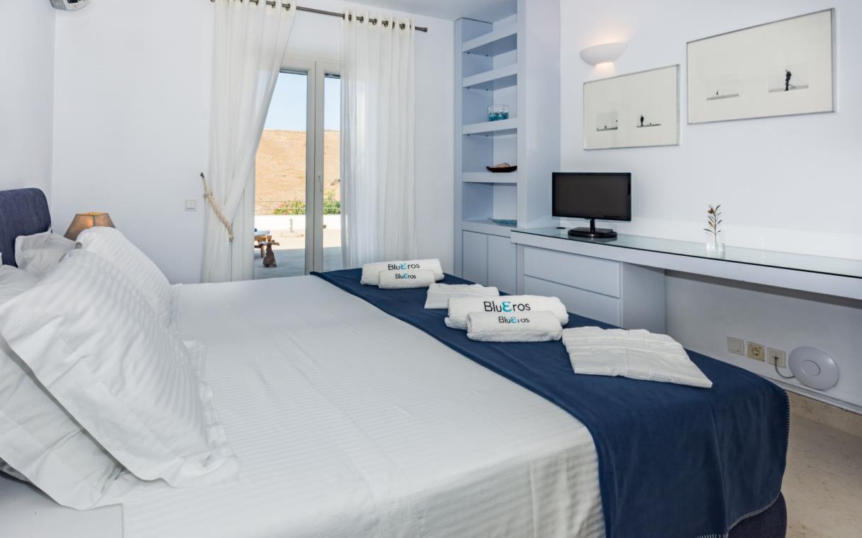 Villa Cyclades Syros Greek Islands Luxury Sea Pool Blueros Bed 2 1 Copy