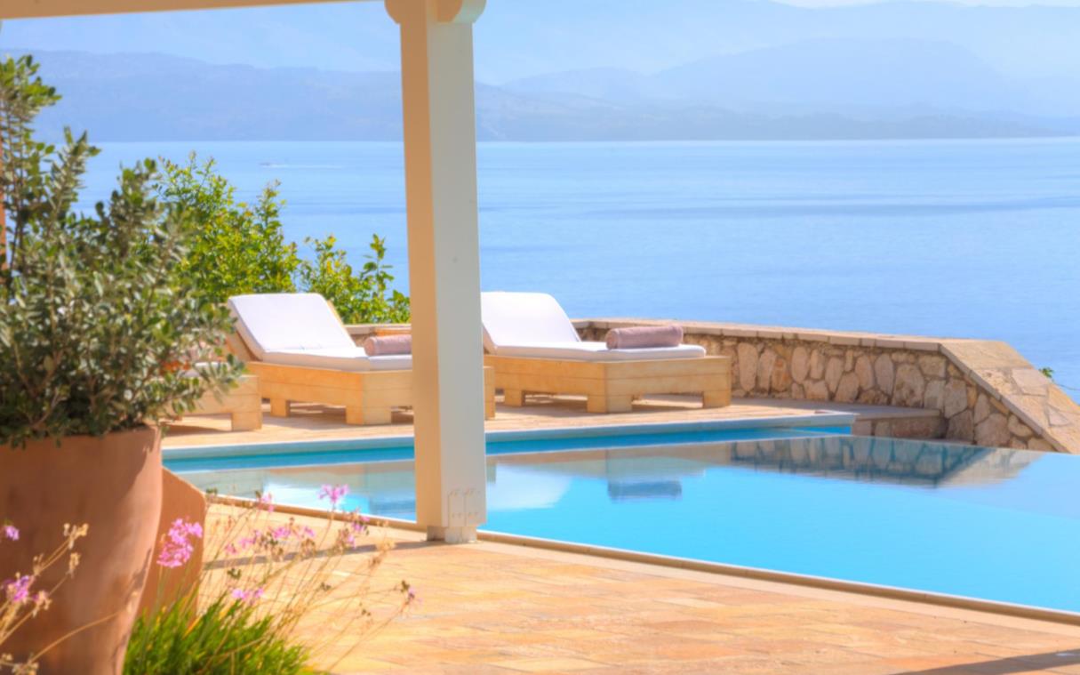 villa-corfu-greece-ionian-islands-luxury-pool-views-domina-swim (10).jpg