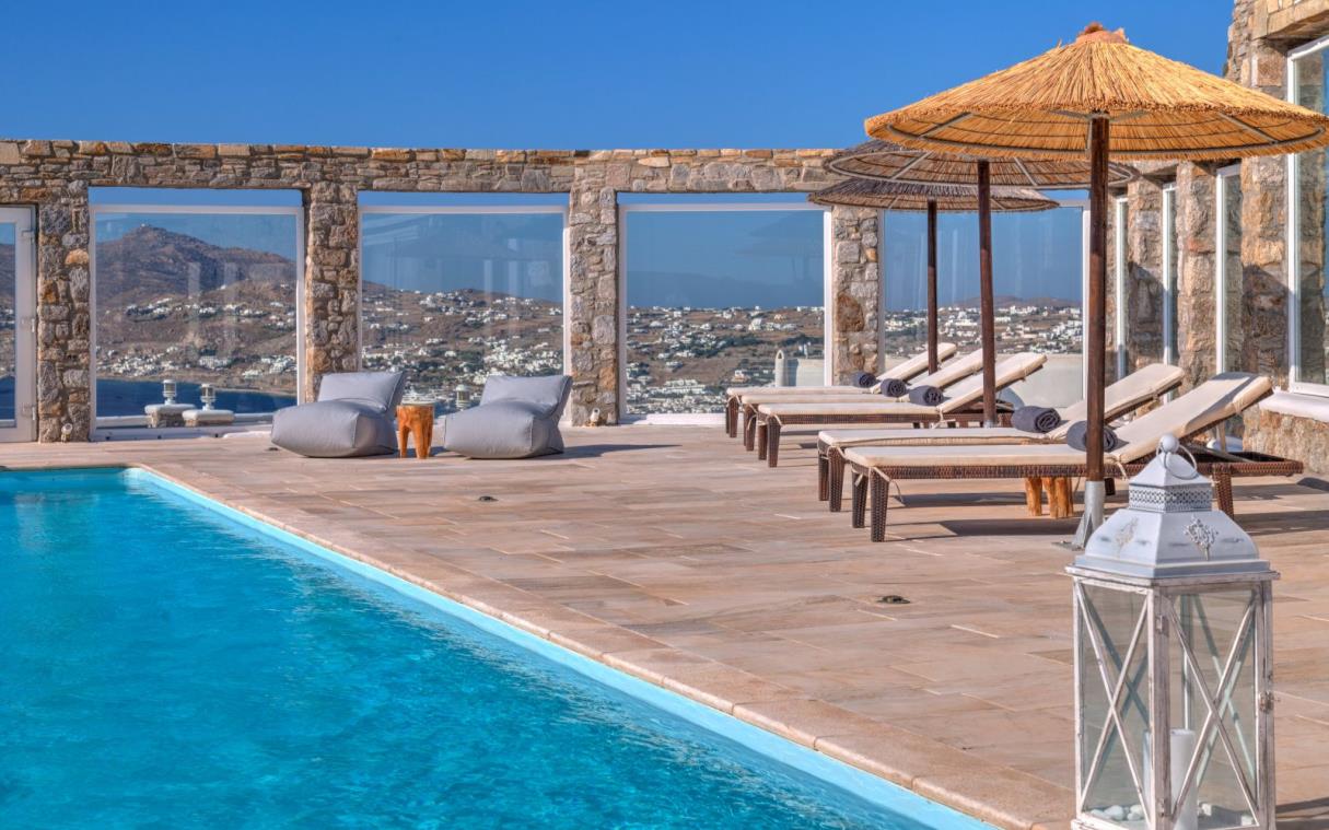 villa-mykonos-cyclades-greece-beach-pool-vie-luxury-aiolos-poo-6.jpg
