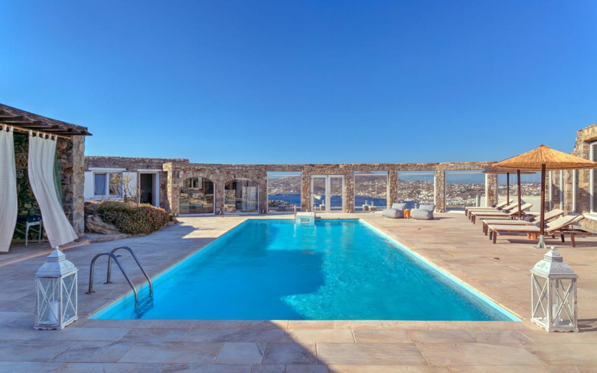 villa-mykonos-cyclades-greece-beach-pool-vie-luxury-aiolos-poo-4.jpg