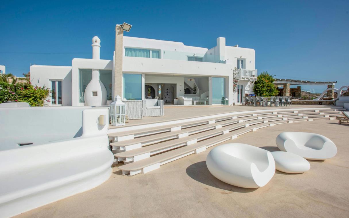 villa-mykonos-cyclades-greece-luxury-wedding-event-pool-alegria-out-liv (2)