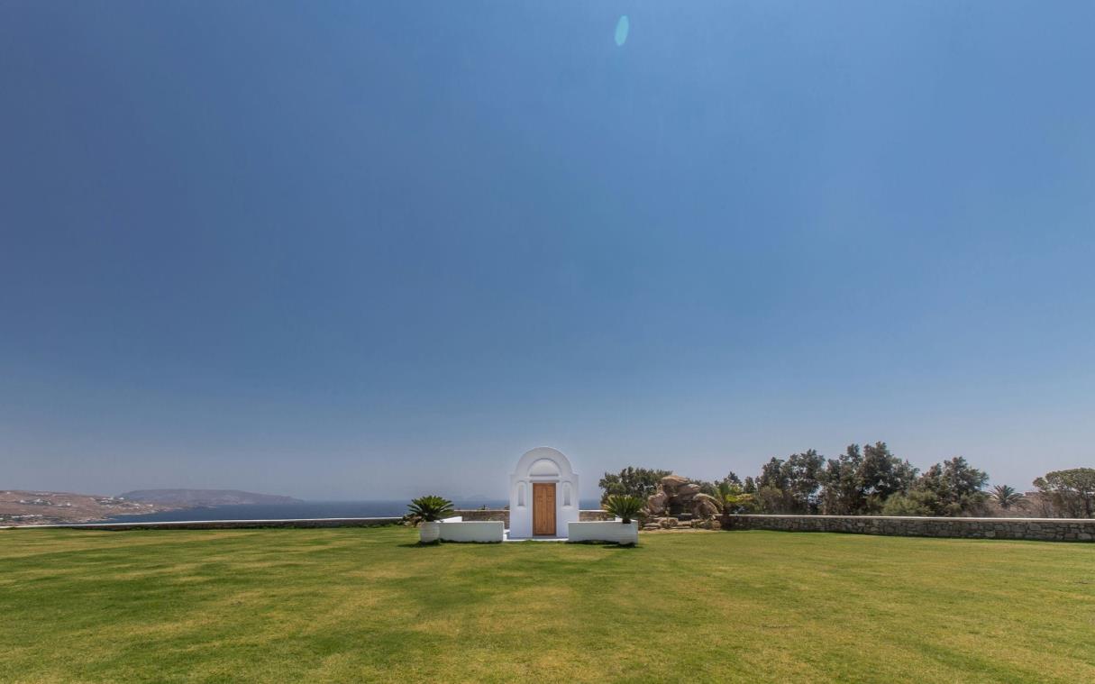 villa-mykonos-cyclades-greece-luxury-wedding-event-pool-alegria-cha