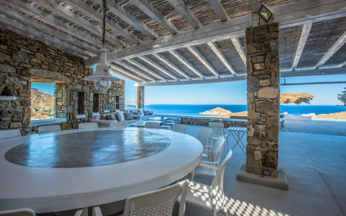 villa-mykonos-cyclades-greece-luxury-wedding-event-pool-alegria-out-liv