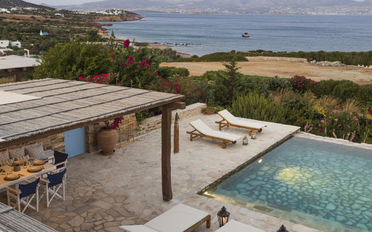 villa-antiparos-cyclades-greece-luxury-pool-maria-swim (13).jpg