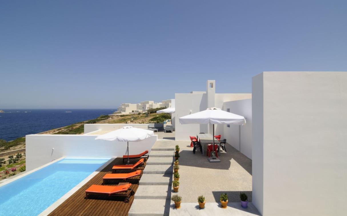 villa-paros-cyclades-greece-luxury-pol-christina-poo (5).jpg