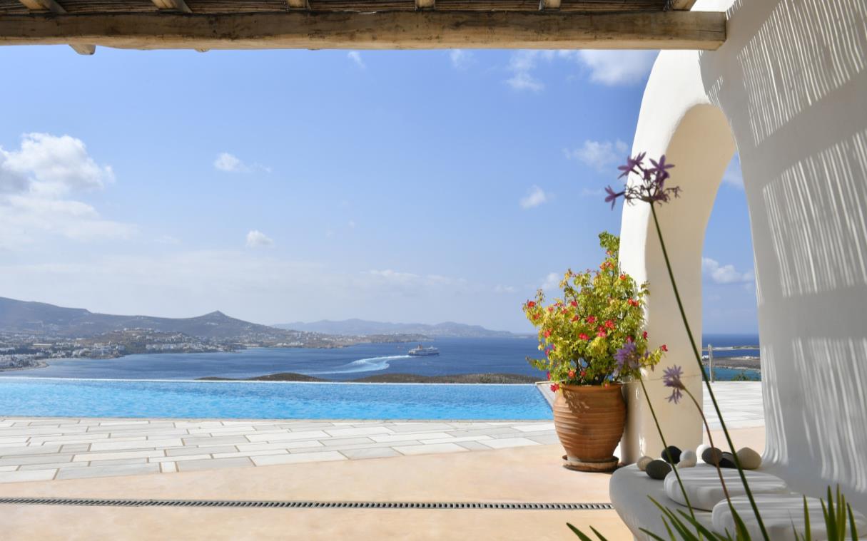 villa-paros-greek-islands-greece-luxury-pool-delion-swim (4)