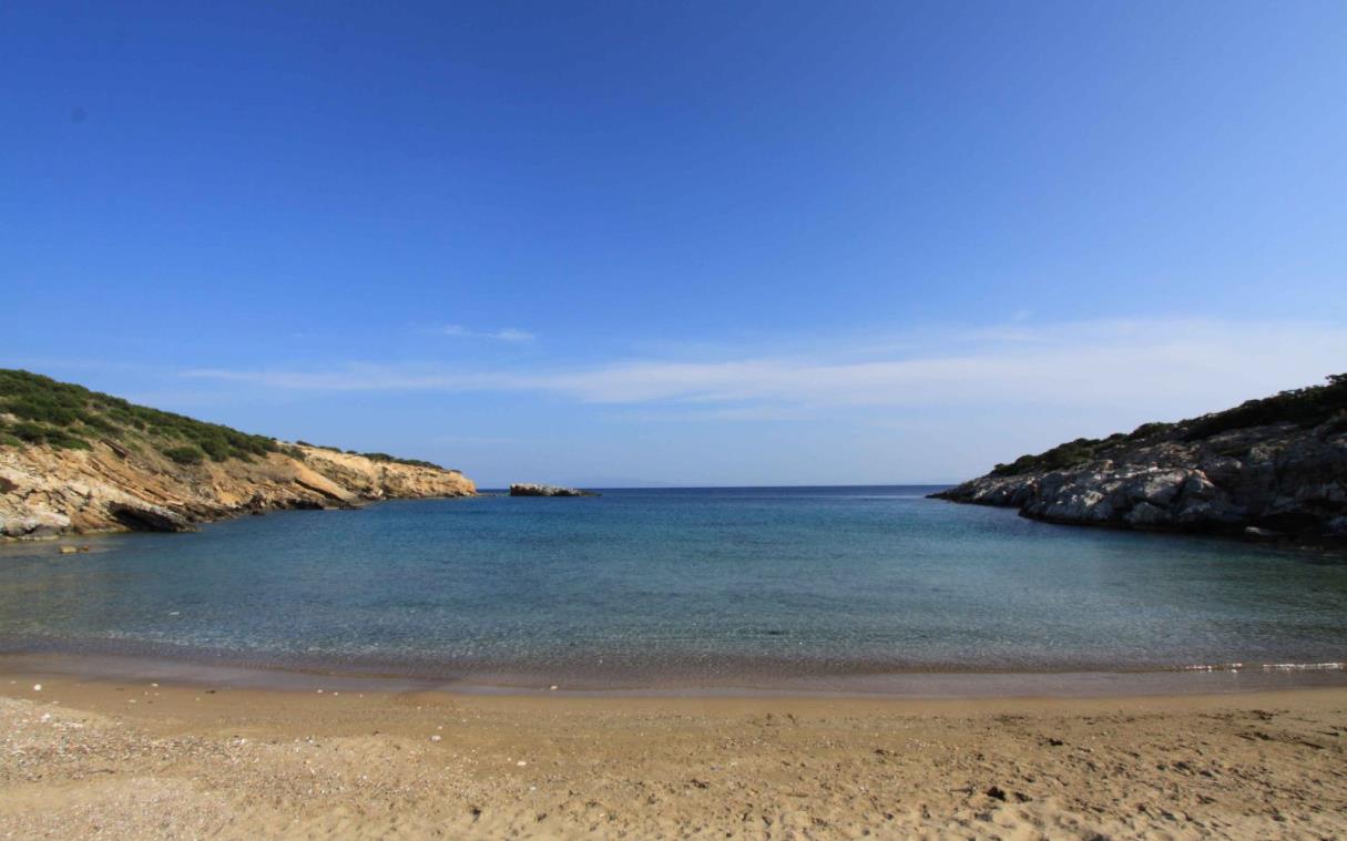 villa-paros-cyclades-greece-beach-pool-nefeli-view.jpg