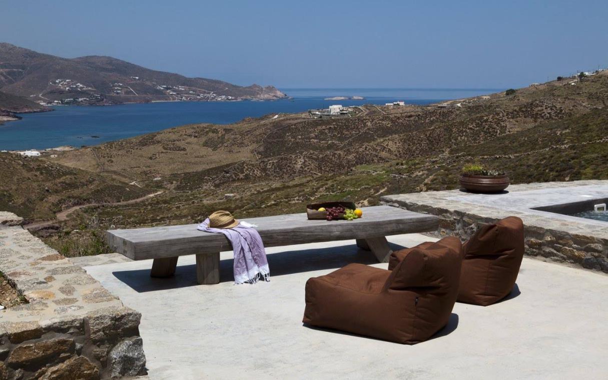 villa-mykonos-cyclades-greek-islands-greece-sea-pool-luxury-adelaide-jac (2).jpg