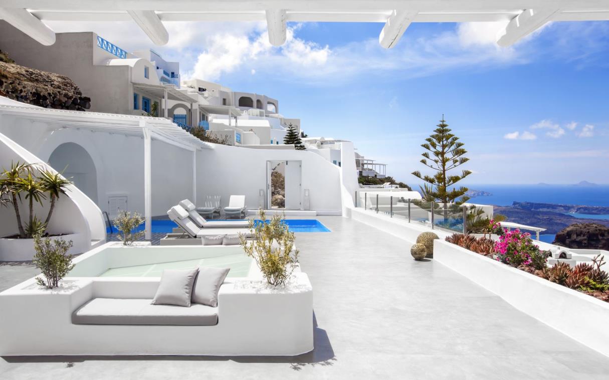 villa-santorini-cyclades-greece-luxury-sea-minimalist-erossea-jac.jpg