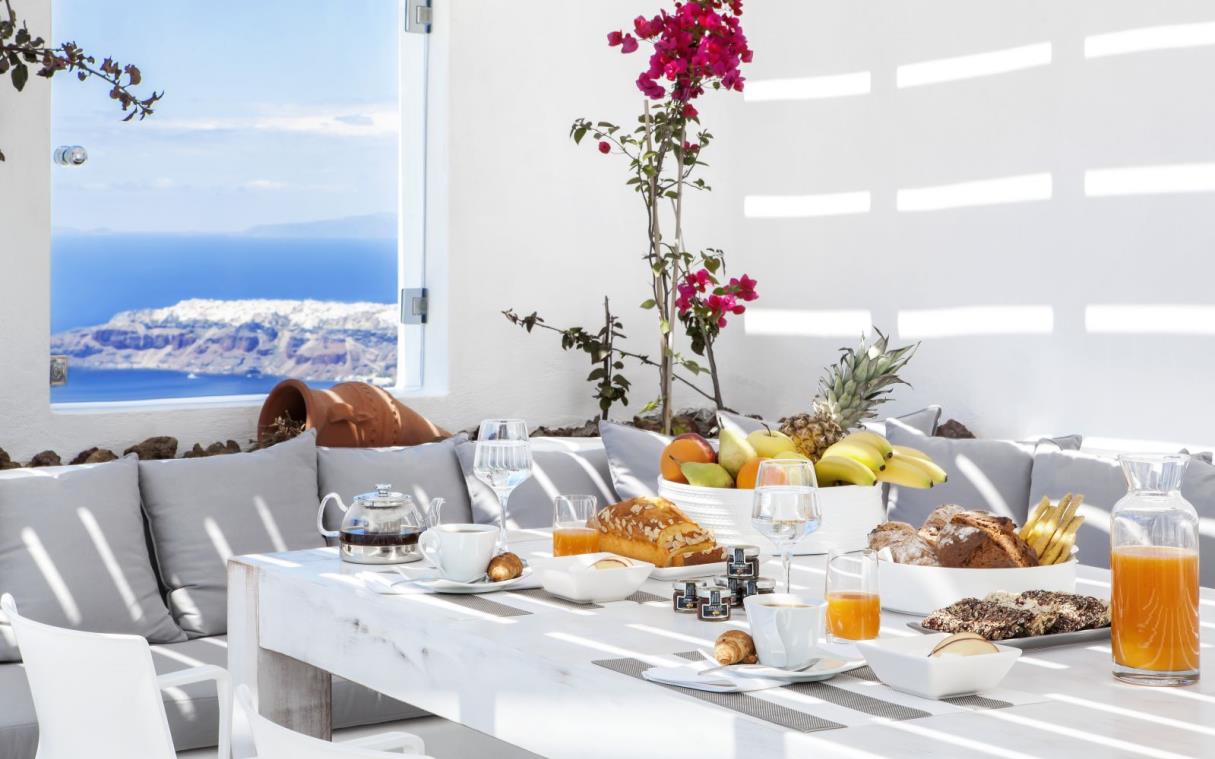 villa-santorini-cyclades-greece-luxury-sea-minimalist-erossea-out-din-3.jpg