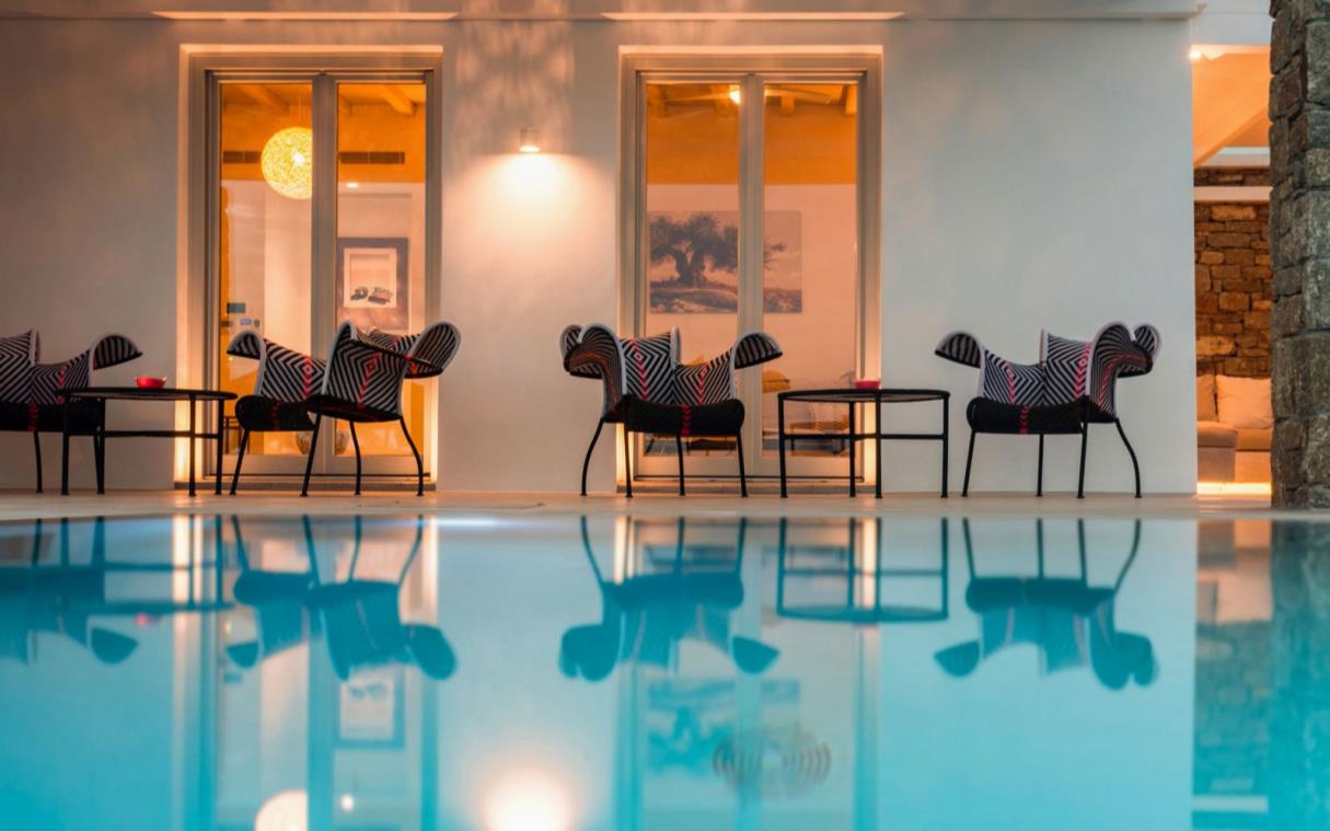villa-mykonos-cyclades-greece-luxury-pool-ariel-swim (9).jpg