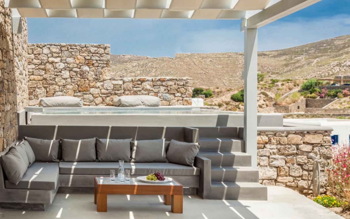 villa-mykonos-cyclades-greece-luxury-pool-ariel-out-liv (3).jpg