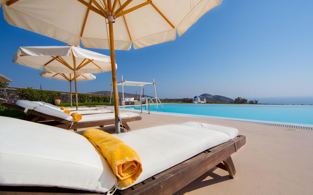 Villa Santorini Cyclades Greeck Islands Beach Pool Amalia Swim 1