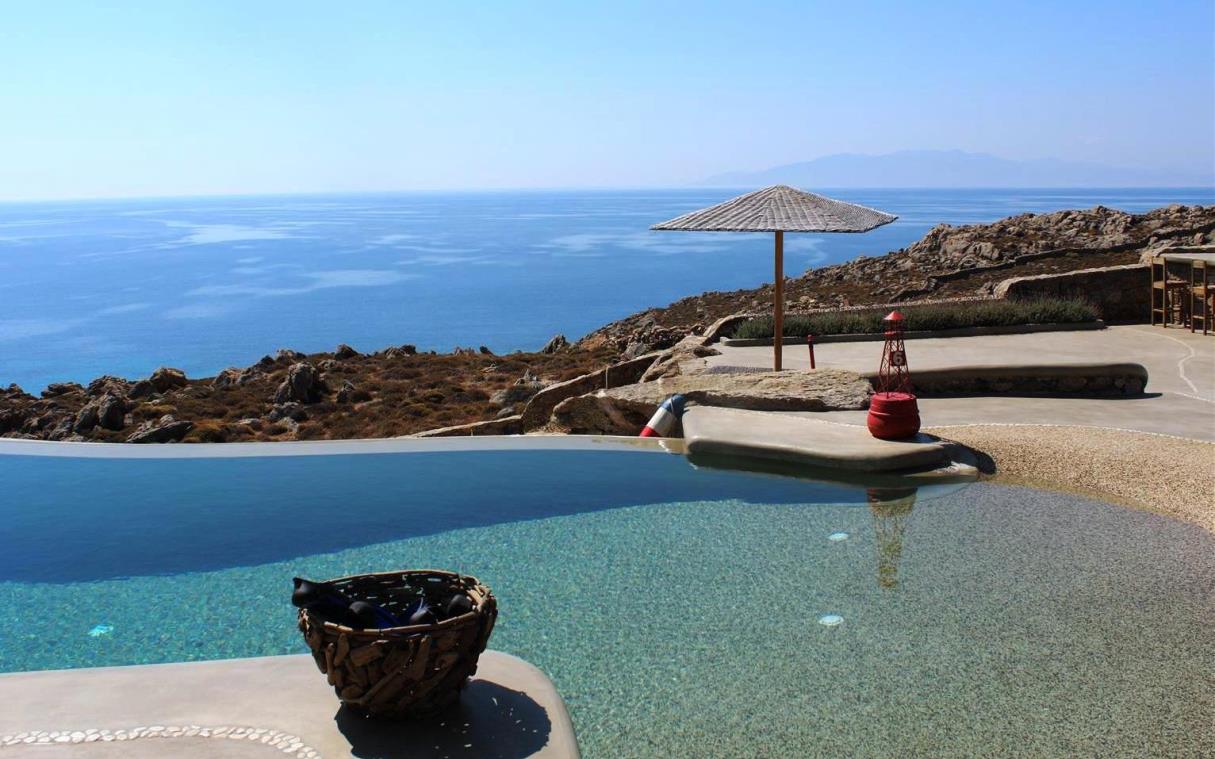 villa-mykonos-cyclades-greece-pool-sea-views-felicity-poo-4.jpg