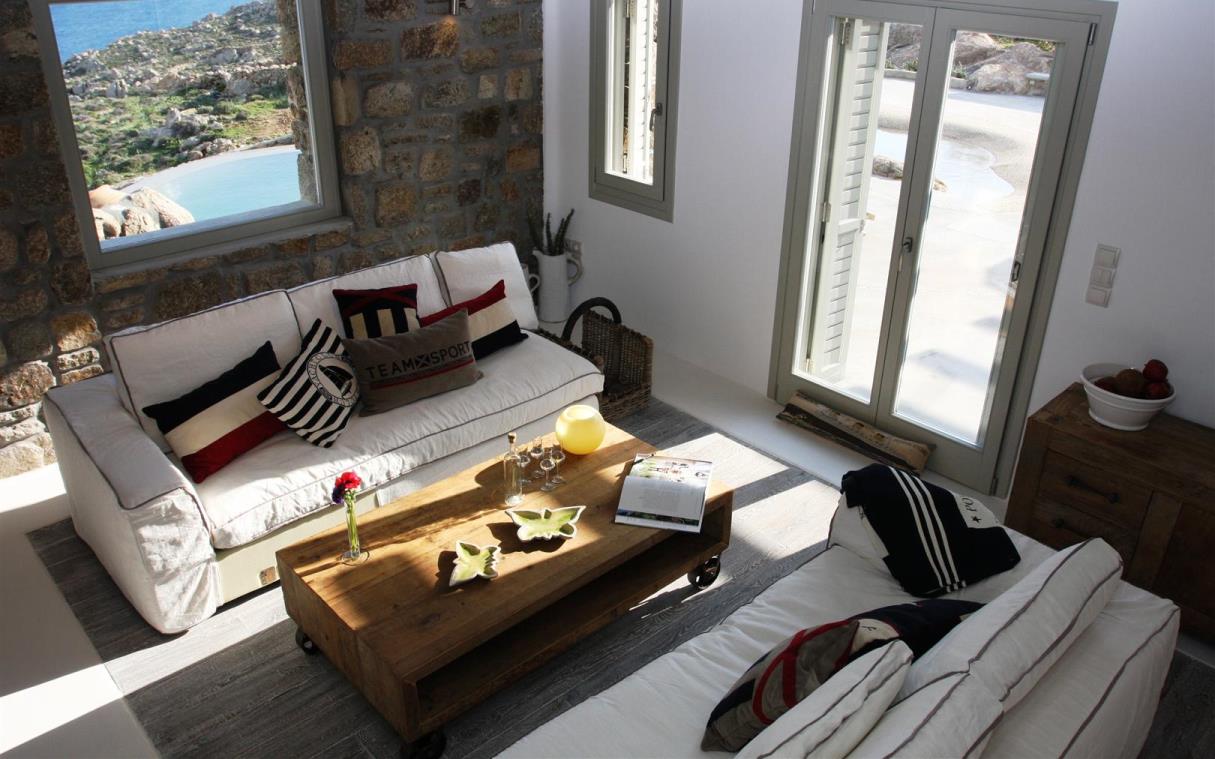 villa-mykonos-cyclades-greece-pool-sea-views-felicity-liv-2.jpg