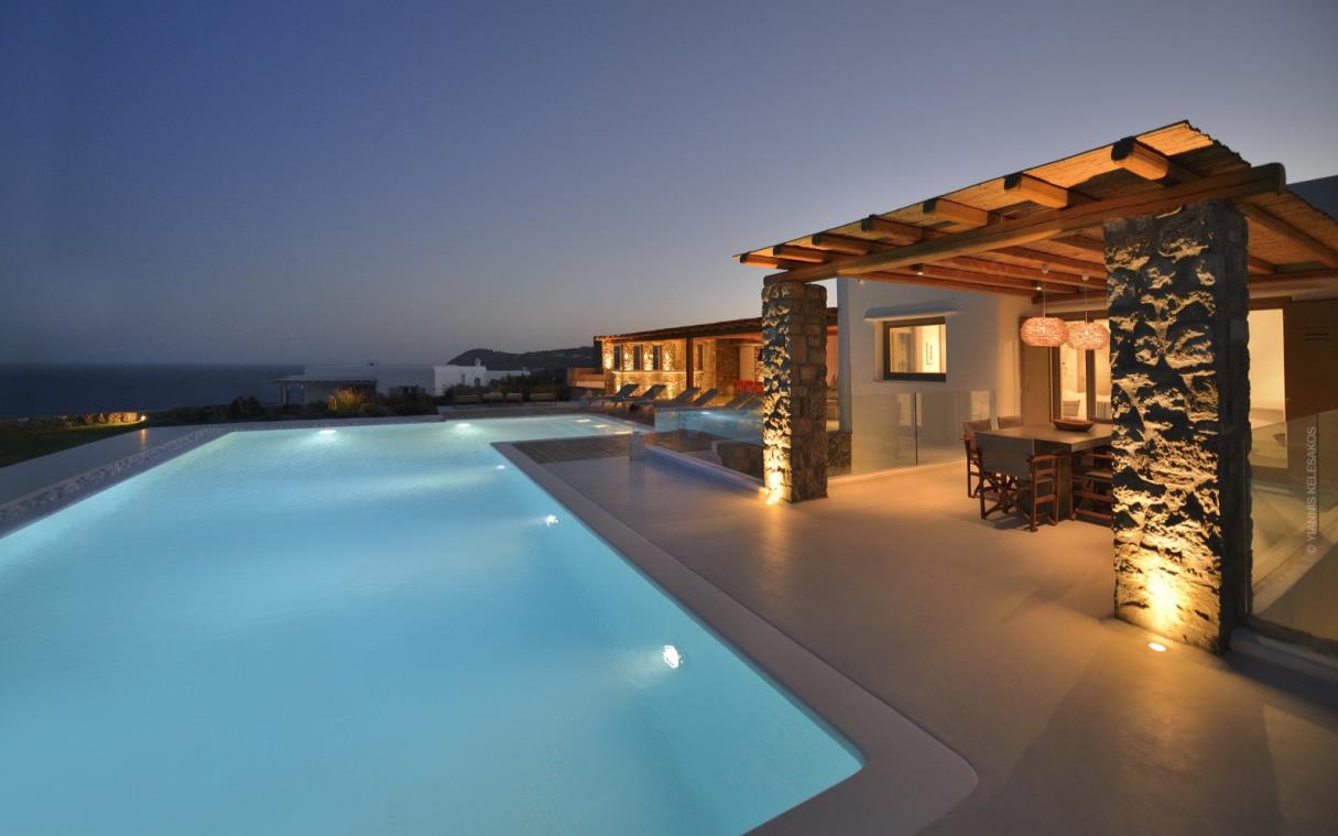 villa-mykonos-cyclades-greece-pool-sea-view-luxury-gravity-cov.jpg