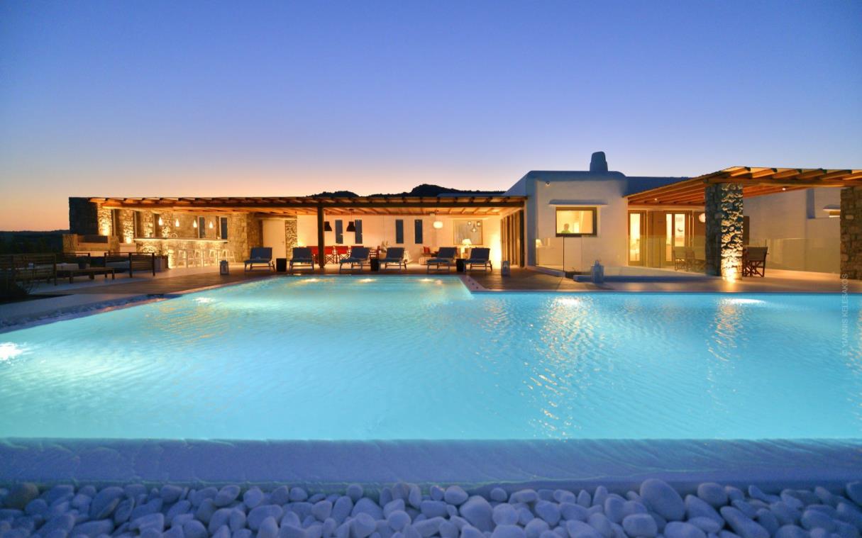 villa-mykonos-cyclades-greece-pool-sea-view-luxury-gravity-ext-1.jpg