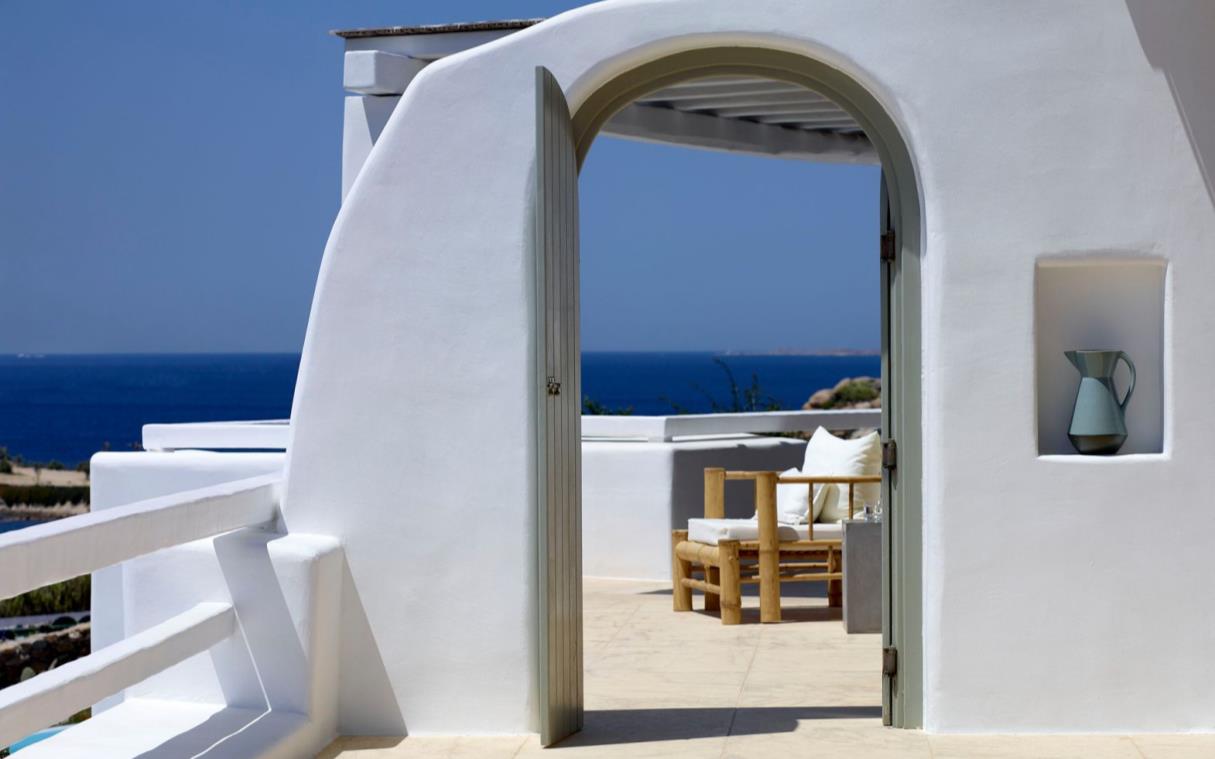 villa-mykonos-greece-luxury-pool-kallisti-one-terr.jpg