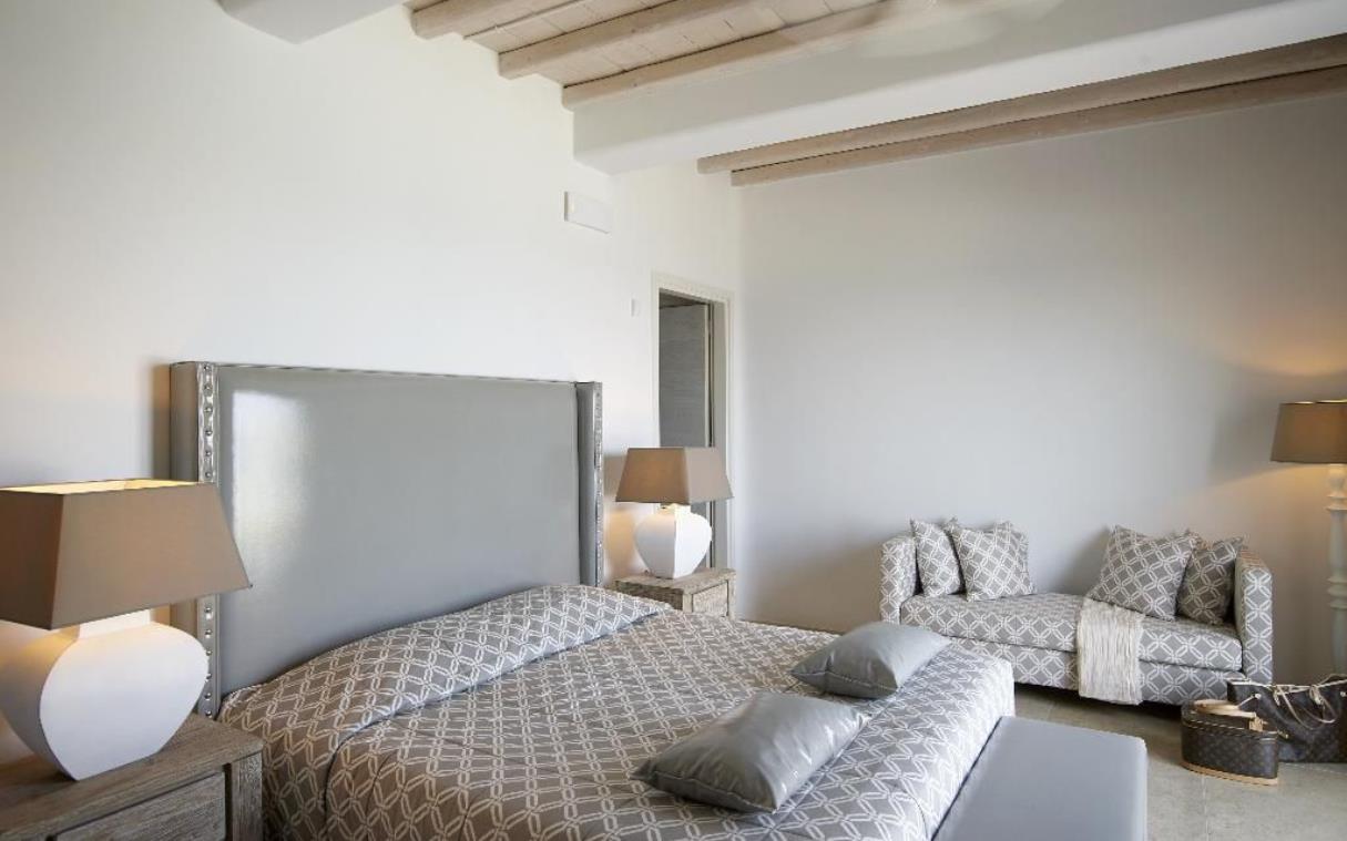 villa-mykonos-greece-luxury-pool-kallisti-one-bed (3).jpg