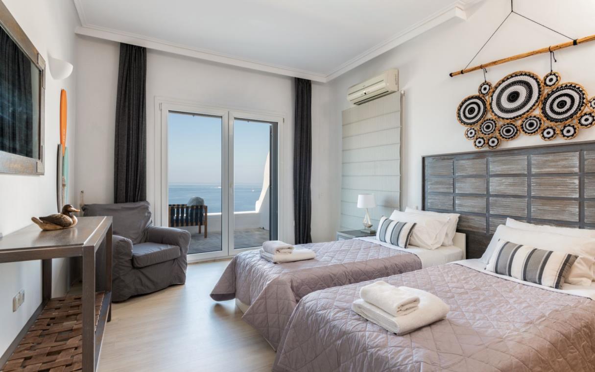 villa-mykonos-cyclades-greece-luxury-pool-seaview-bed (1).jpg