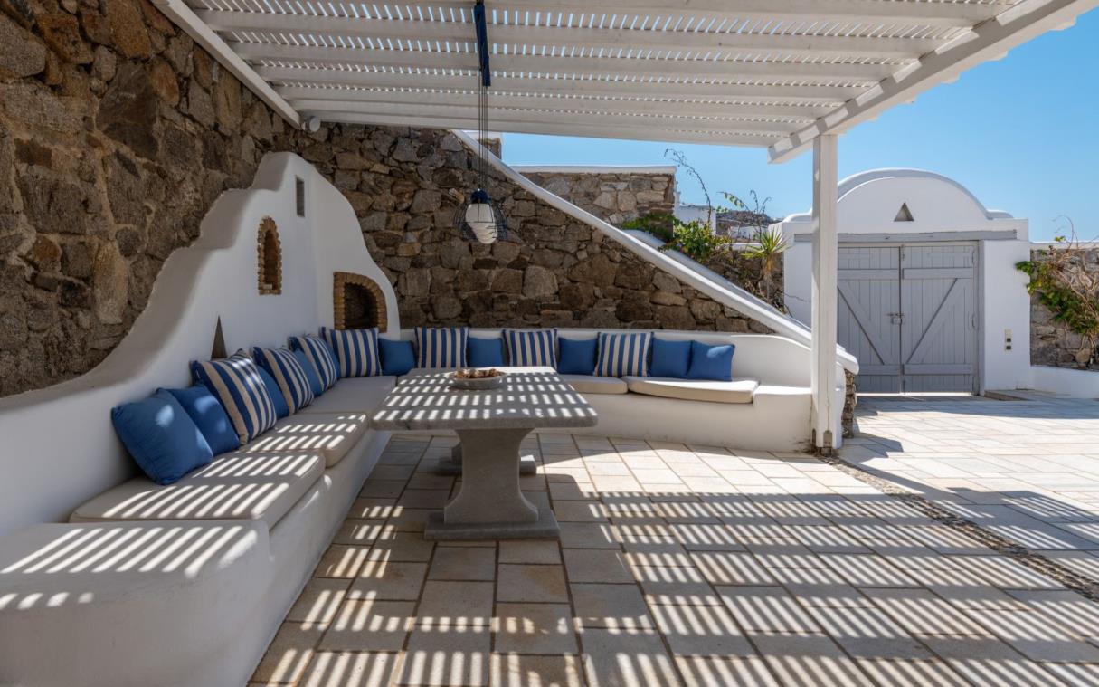 villa-mykonos-cyclades-greece-luxury-pool-seaview-out-liv (2).jpg
