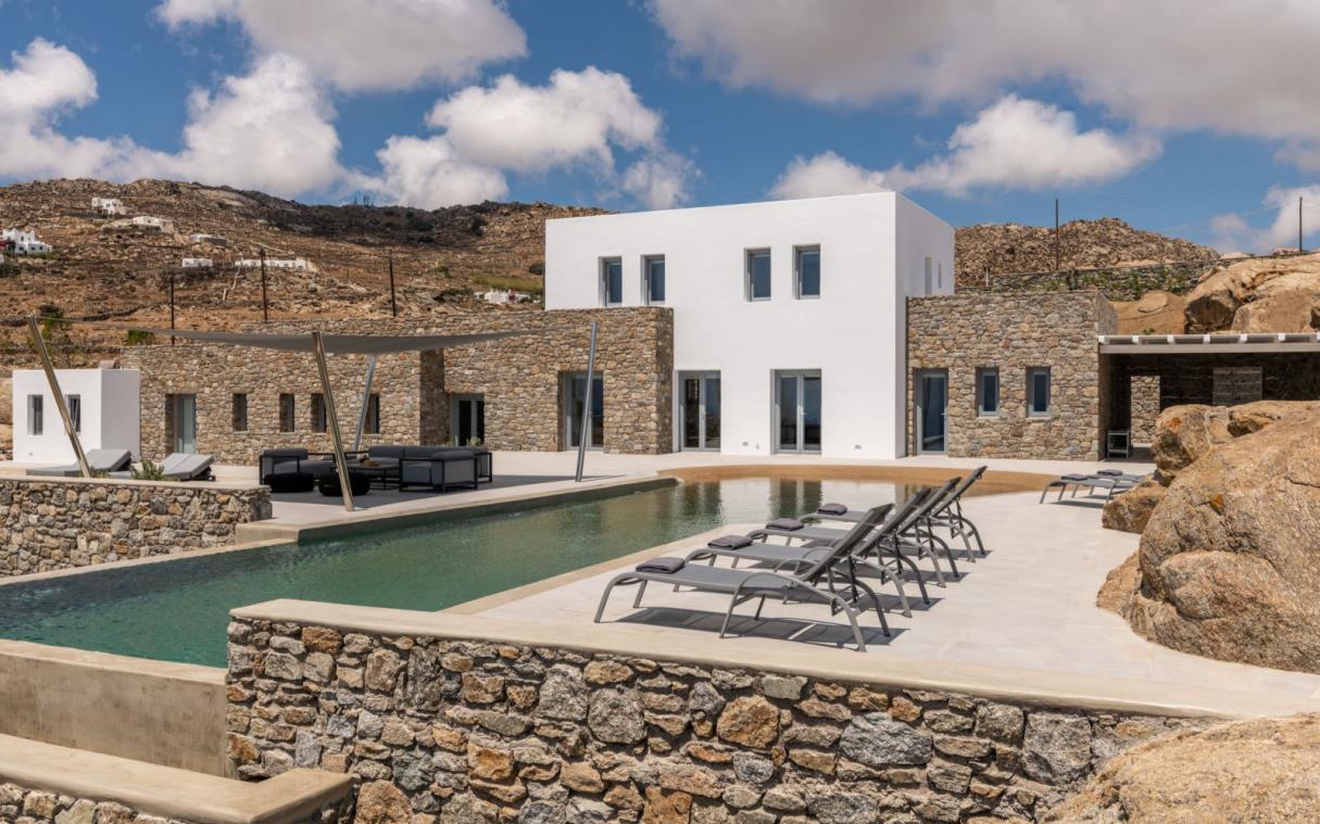 villa-mykonos-greece-luxury-modern-pool-simone-pool (14).jpg