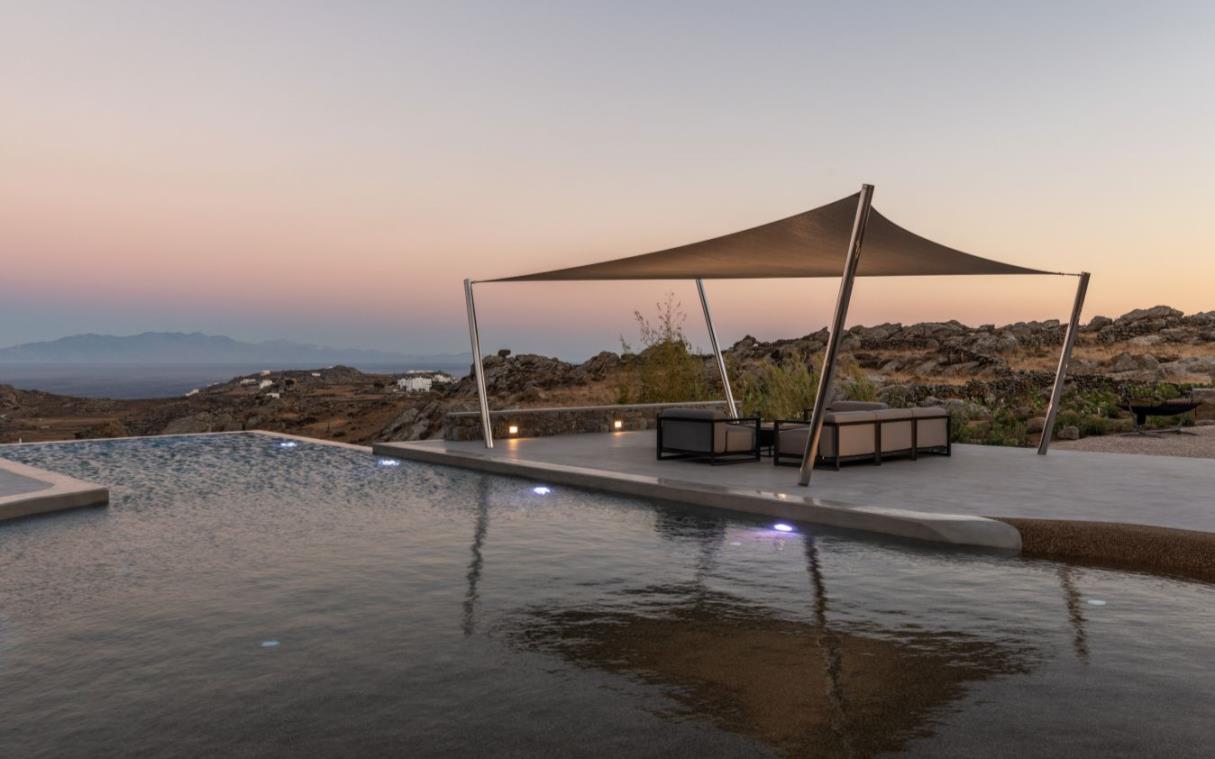 villa-mykonos-greece-luxury-pool-simone-swim (2).jpg
