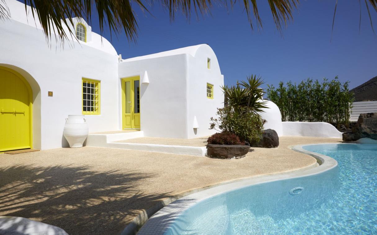 villa-santorini-cyclades-greece-luxury-pool-ftelari-swim.jpg