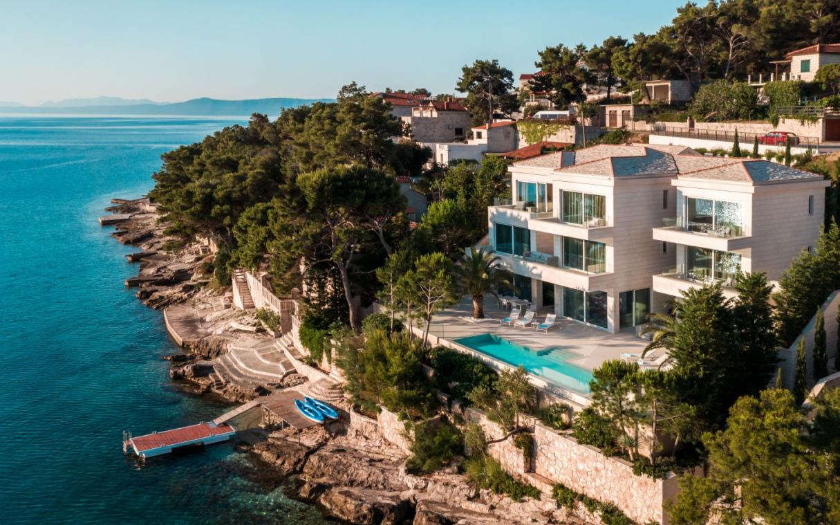 villa-split-croatia-sea-luxury-pool-mila-ext (3).jpg