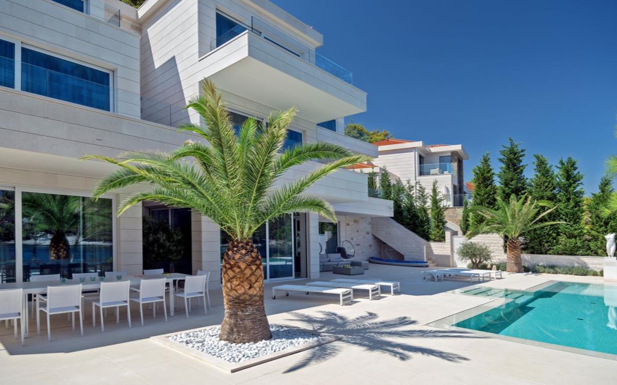 villa-split-croatia-luxury-pool-mila-swim (12).jpg