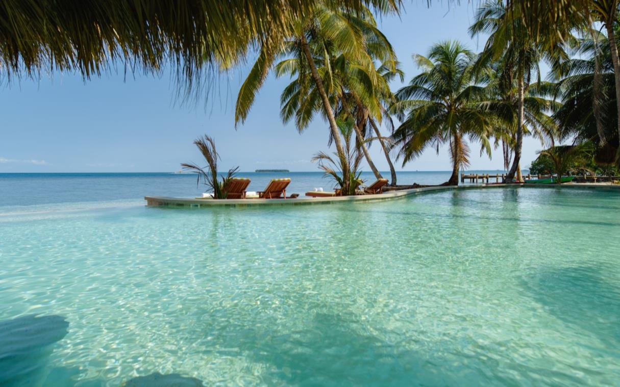 private-island-pearl-cays-nicaragua-caribbean-luxury-inclusive-beach-calala-pool (2).jpg