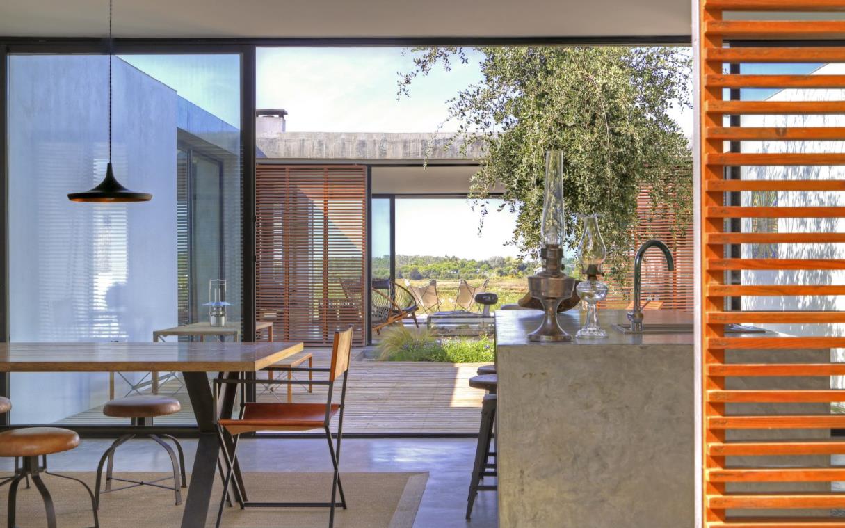 villa-comporta-portugal-pool-terrace-modern-casa-pego-kit (1).jpg