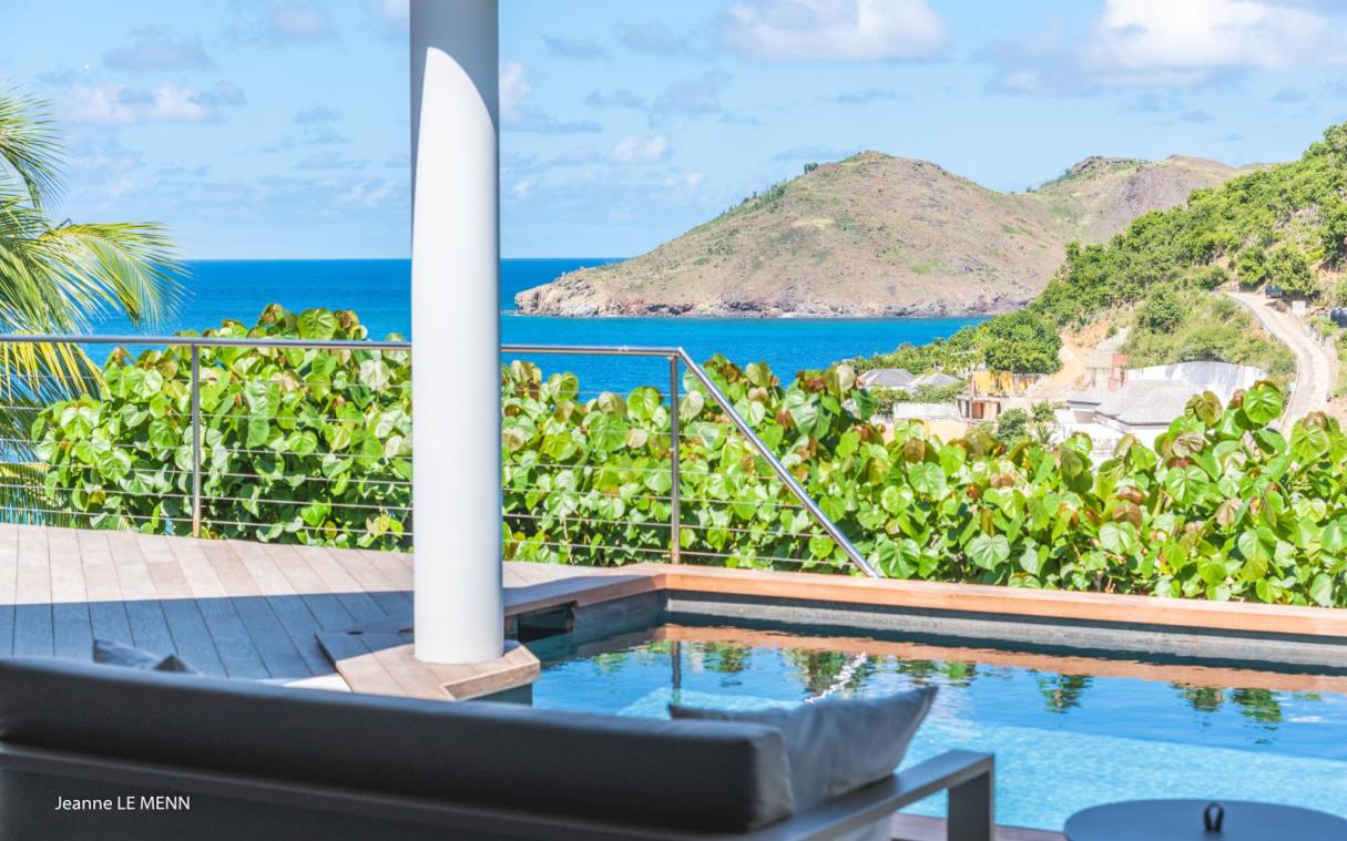 villa-st-barts-caribbean-luxury-pool-triagoz-swim.jpg