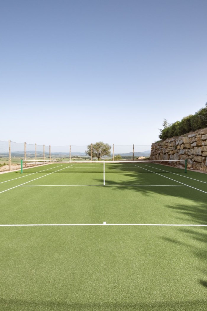 Argentaia Estate