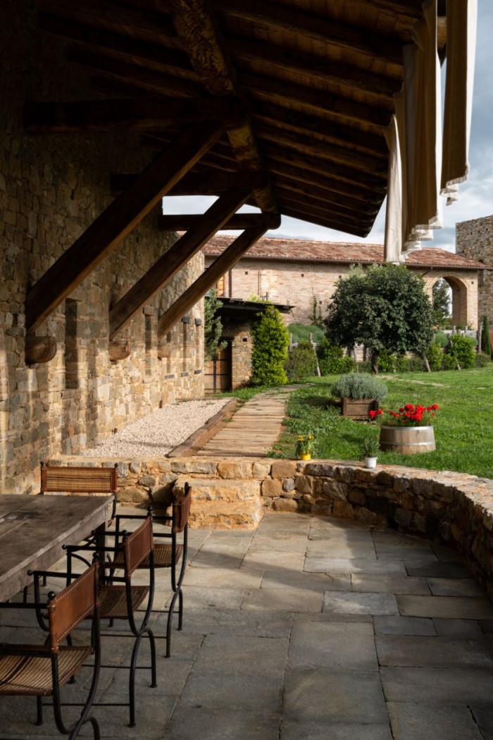 Argentaia Estate