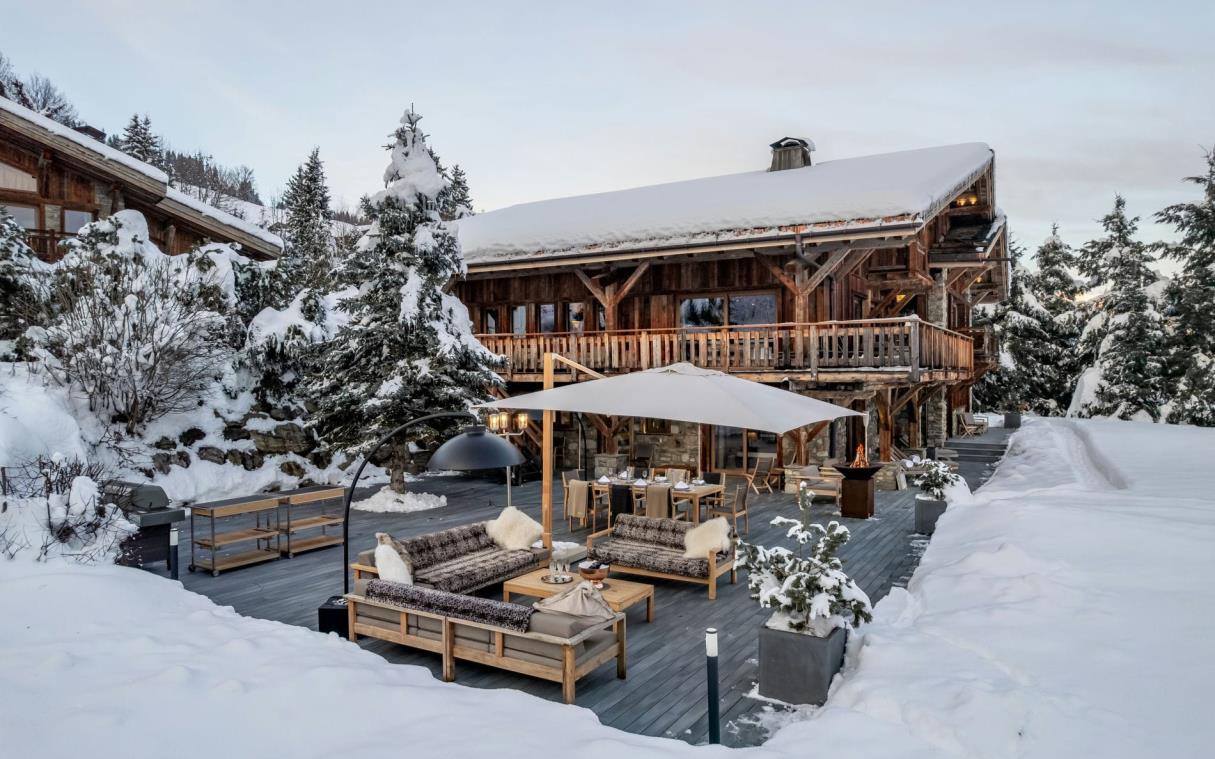 chalet-french-alps-france-luxury-pool-ultima-megeve-terr-win (2)