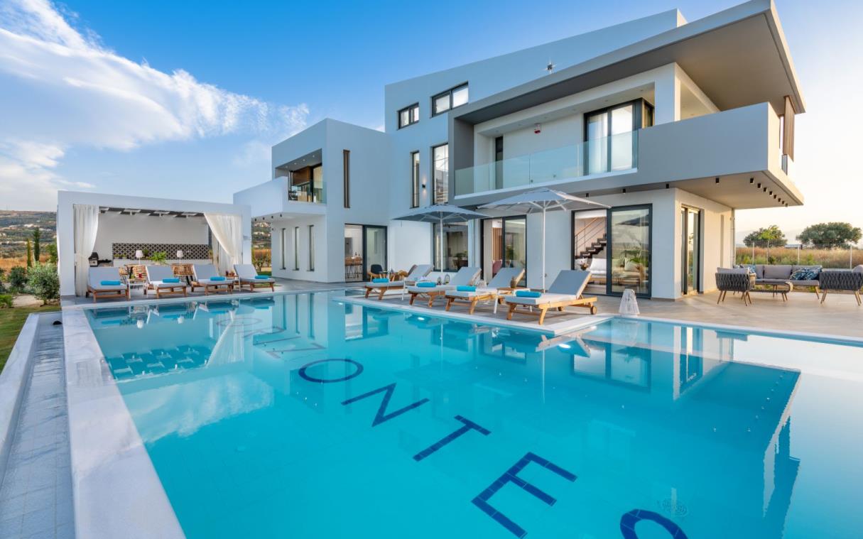 villa-crete-greek-islands-greece-luxury-pool-orizontes-COV.jpg