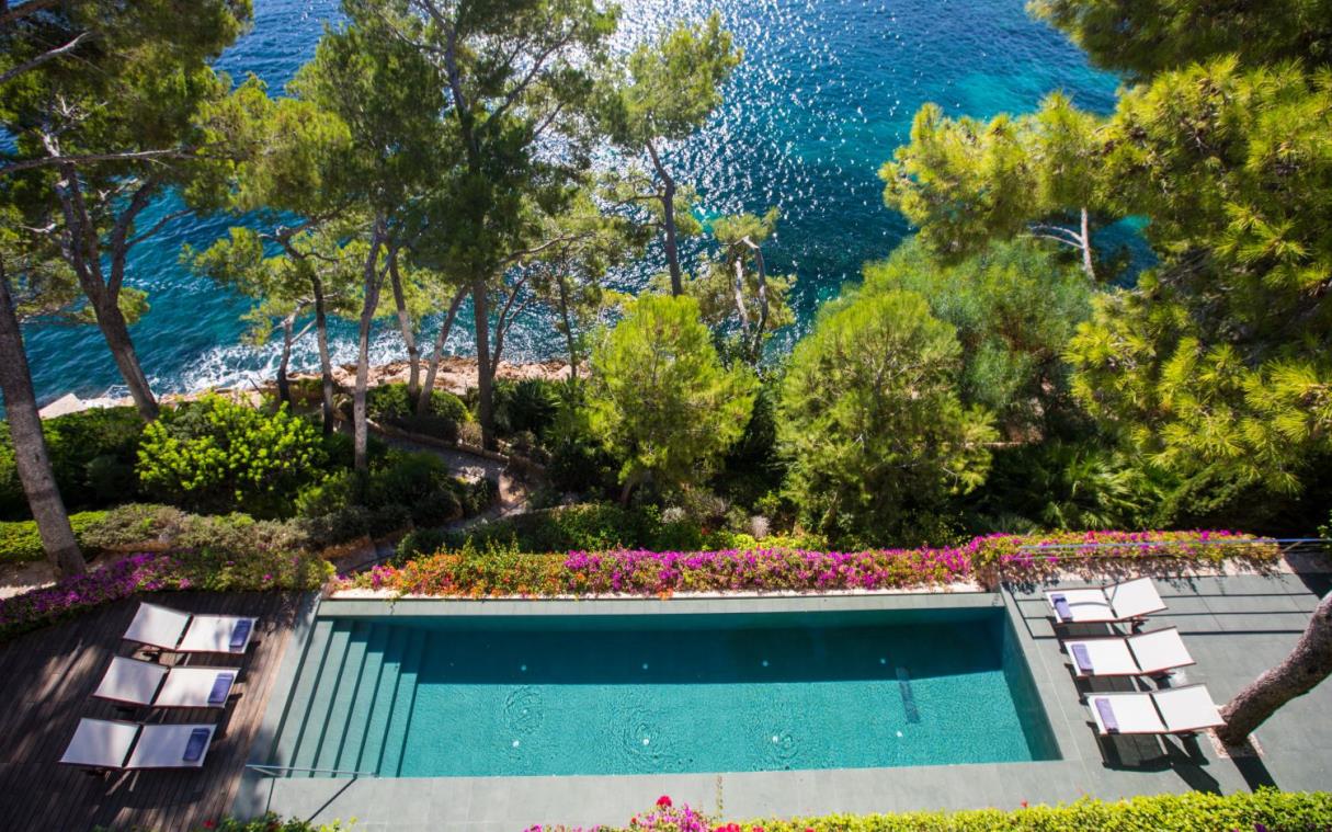 villa-mallorca-spain-luxury-sea-pool-punta-floresta-swim (2).jpg