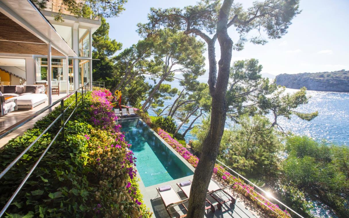 villa-mallorca-spain-luxury-sea-pool-punta-floresta-swim (1).jpg