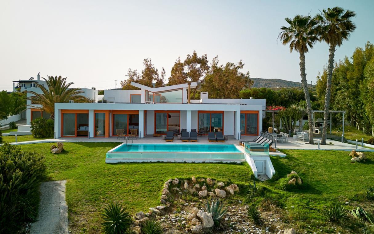 villa-rhodes-dodecanese-islands-greece-beachfront-pool-seven-ext (1)