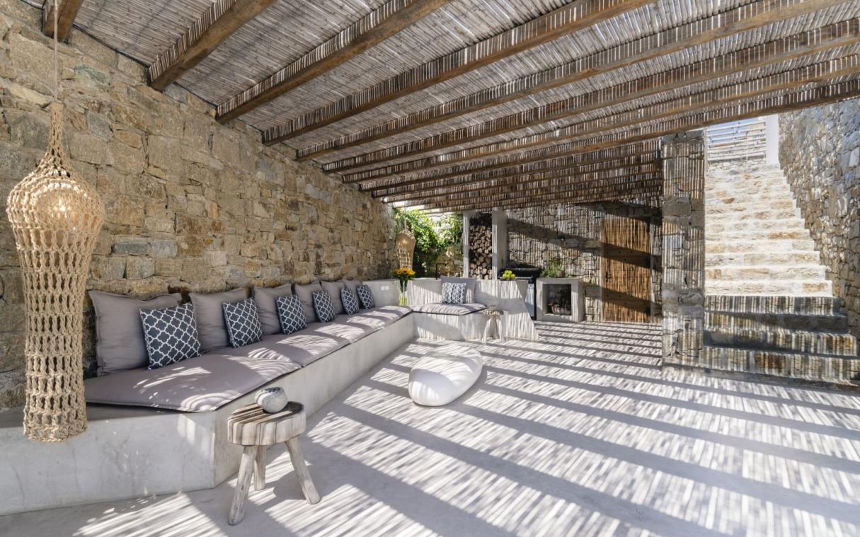 villa-mykonos-cyclades-greek-islands-greece-luxury-pool-fleur-de-sel-out-liv (5)