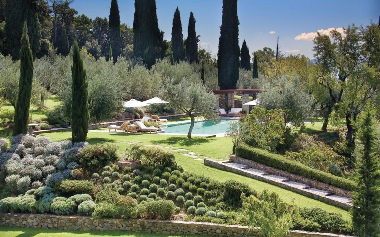 Villa Umbria Italy Luxury Cinema Pool Convento Viandante Cielo Swim 1